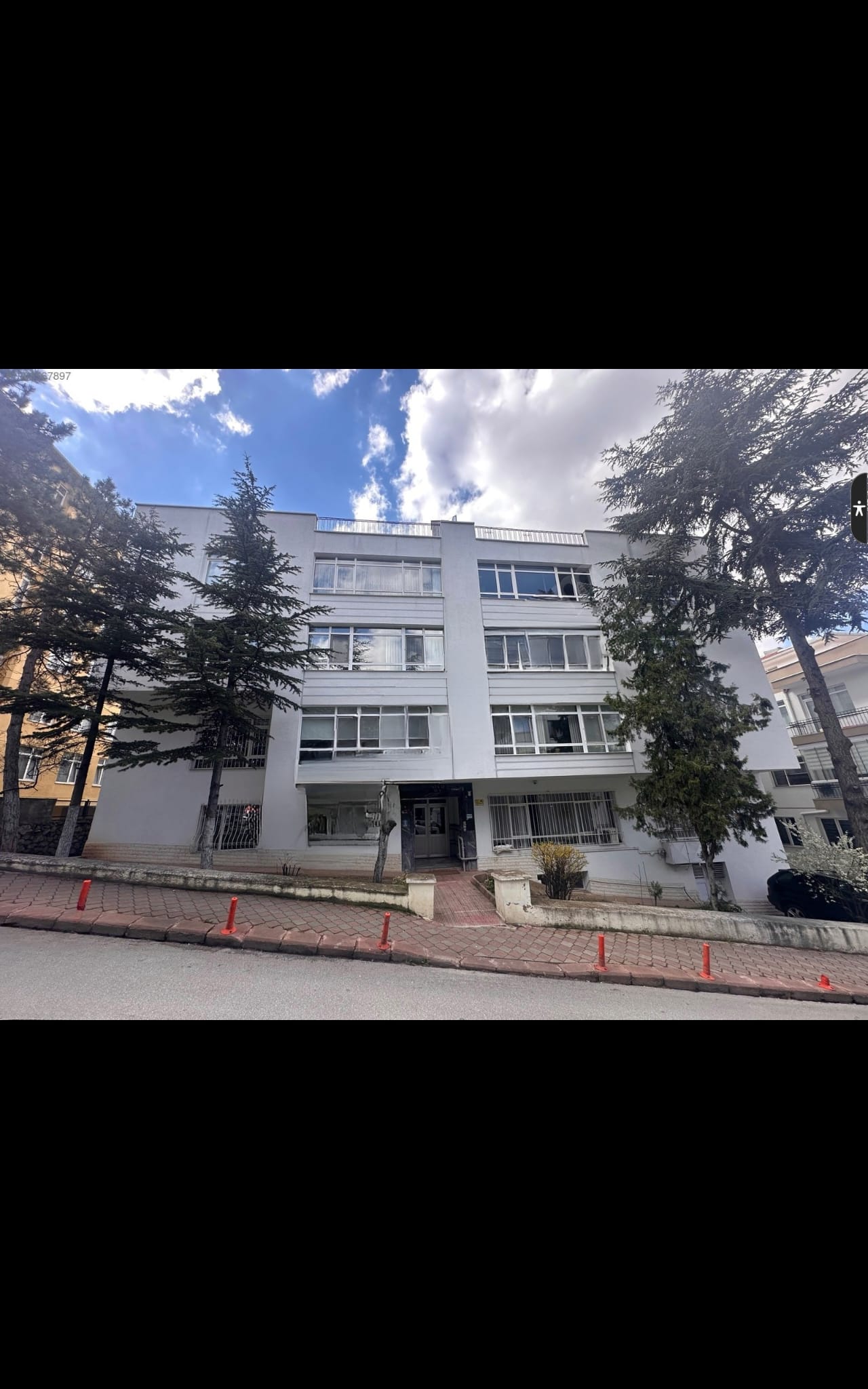 ÇANKAYA CİNNAH YAKINI NERGİZ SOKAK'TA 3+1 MASRAFSIZ EŞYALI SATILIK DAİRE